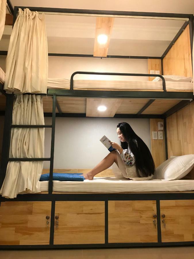 The Lily Hostel & Coffee Cidade de Ho Chi Minh Exterior foto