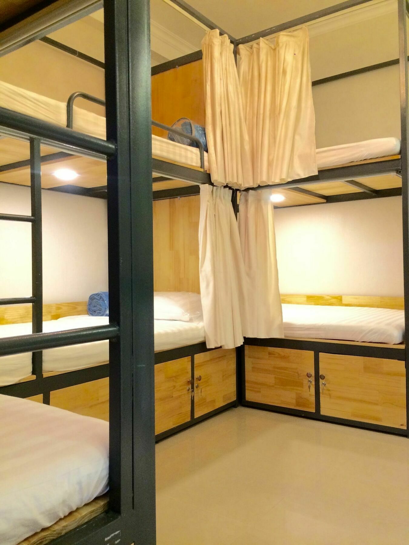 The Lily Hostel & Coffee Cidade de Ho Chi Minh Exterior foto