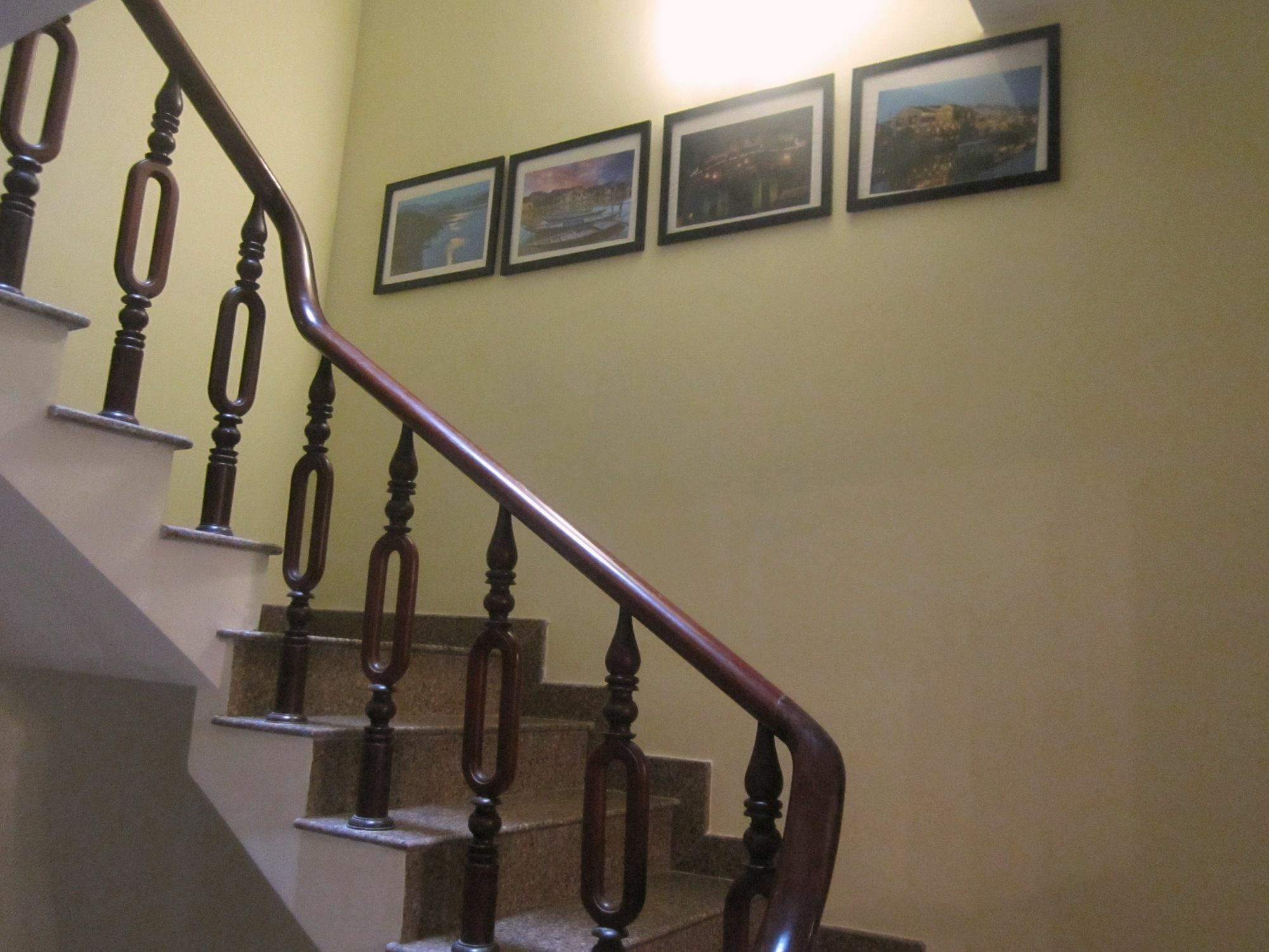 The Lily Hostel & Coffee Cidade de Ho Chi Minh Exterior foto