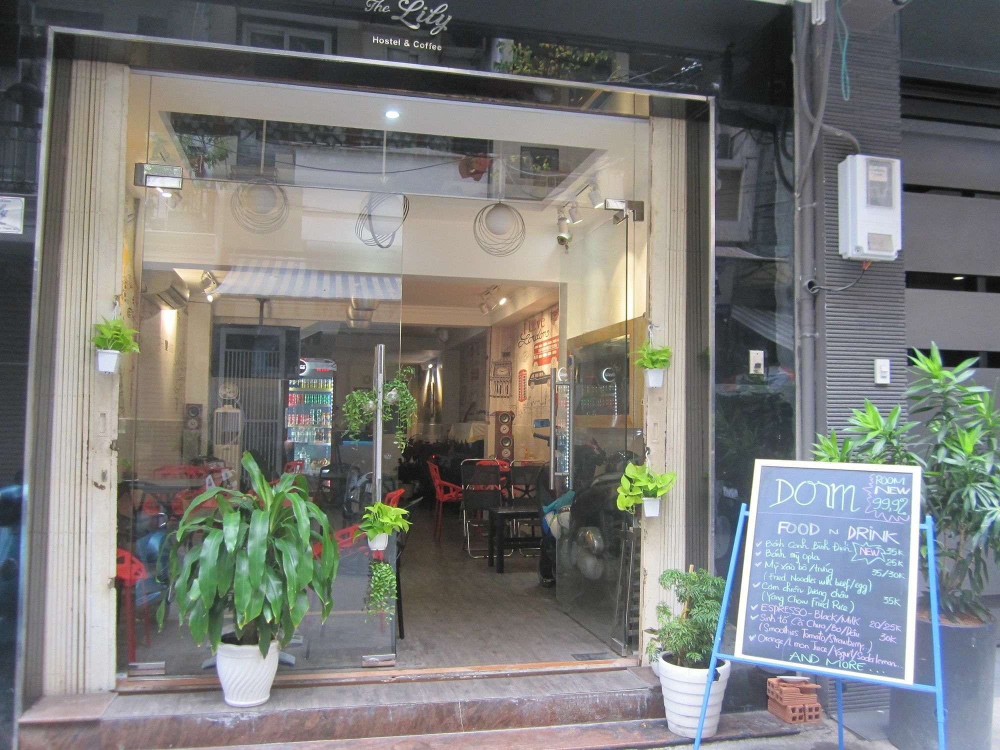 The Lily Hostel & Coffee Cidade de Ho Chi Minh Exterior foto